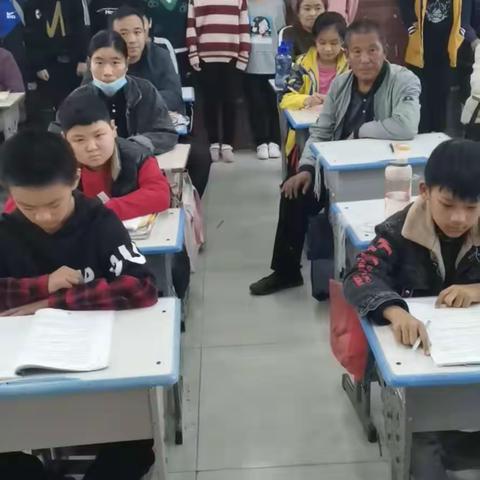 携手共铸孩子美好明天————田集学区邓庄小学家长会