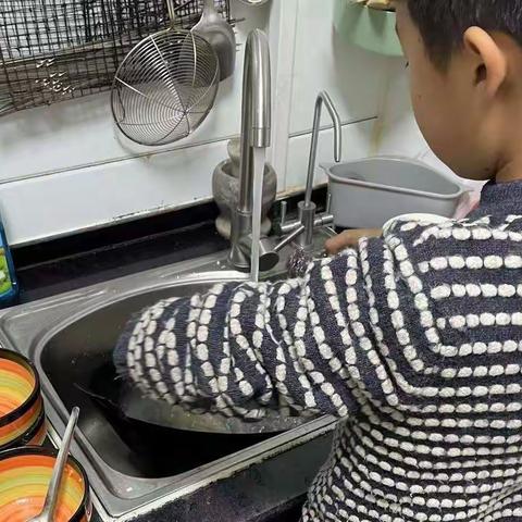 “双减”下，做家务，爱运动的陶小4.2班