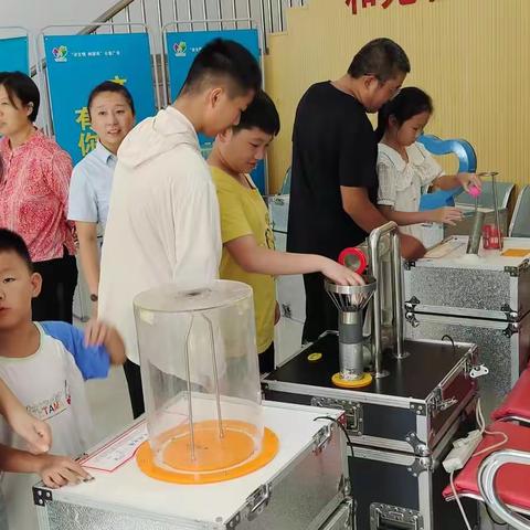 2023年济南市科技馆科普大篷车暑期巡展采风