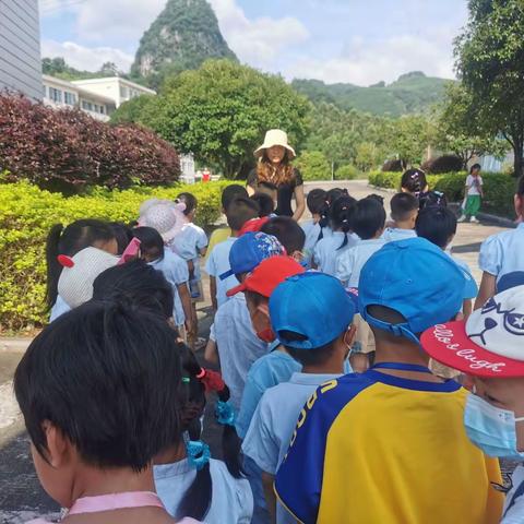 初探小学，礼遇成长