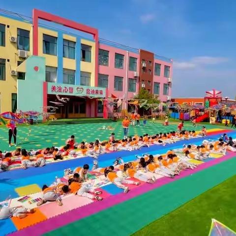 雪天陪伴  爱不间断——小班级部居家生活指导