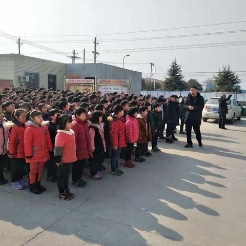 【辛店镇北靳楼小学】“阳光雨露”资助行动，温暖进行时