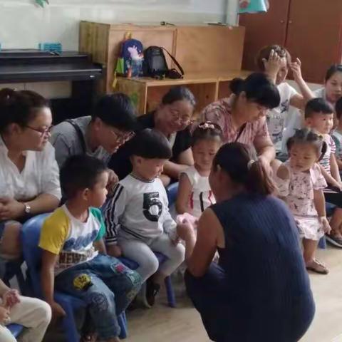 慢慢体验，初享成长——记上兴中心幼儿园小班新生适应活动