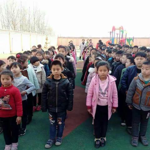 路庄小学逃生演练活动