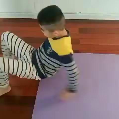 三号院小学第四周一年级居家体育课总结