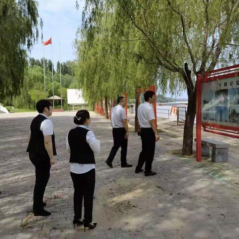 市中一级支行党支部开展“不忘初心、牢记使命”主题党日