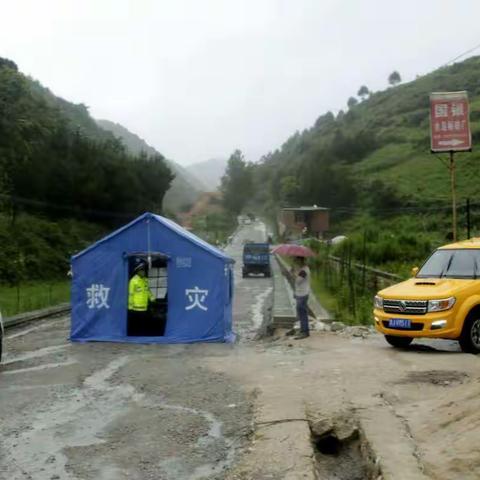 贵定供电抢险复电重任在肩