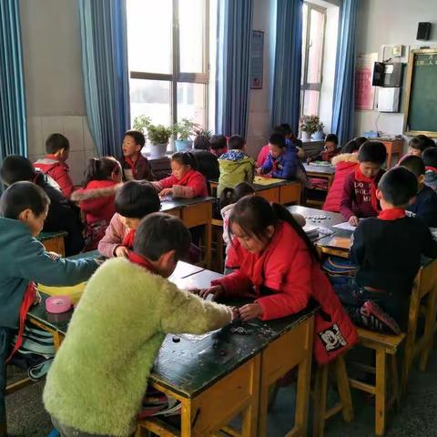 以棋益智，乐在“棋”中