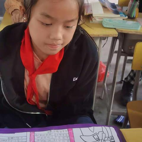 【平安小学 张海品】缤纷童年     阅读相伴