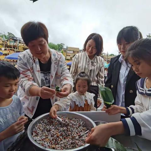 端午品香粽，味美万家颂