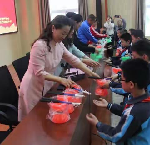 弘扬传统文化  传承空竹非遗       ——沙河街小学启动仪式