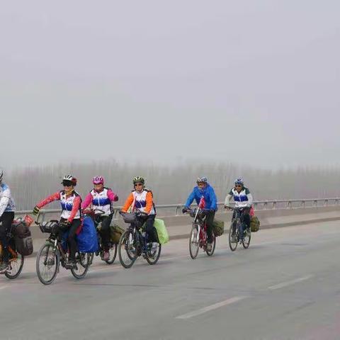 骑行婺源第二天，3月17曰肥城出发走104省道，全天顶风，骑行112公里。住济宁。